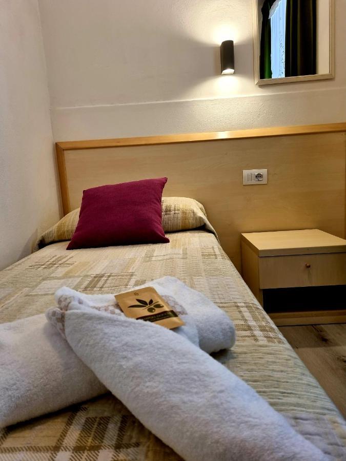 Appartamento Casa Laura Sartori Torri Del Benaco Esterno foto